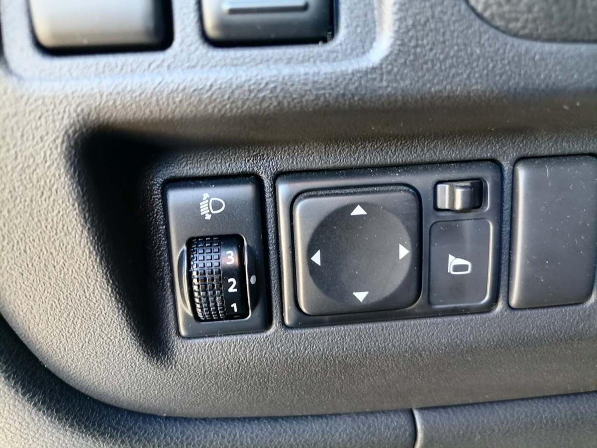 Nissan Micra K13 original Spiegel links elektrisch verstellbar K23 brilliantsilber Bj.2011